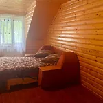 Medova Hata * Verkhnyaya Rozhanka